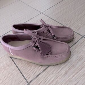 Clarks Wallabees Suede pink shoes